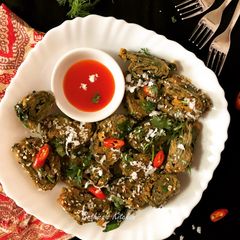 A picture of Spinach (Palak) Paatra.