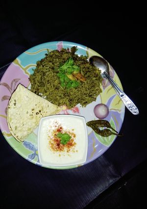 A picture of Green Veggie Pulao.