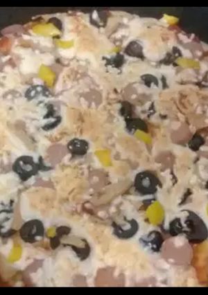 صورة لوصفة بيتزا بصوص البندورة وبيتزا بالكاتشب