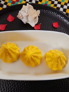 মাওয়া মোদক (Mawa Modak Recipe in Bengali) রেসিপির প্রধান ছবি