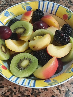 Una foto de Ensalada frutal refrescante