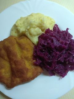 "Döglött" pezsgős párolt lilakáposzta recept fotója