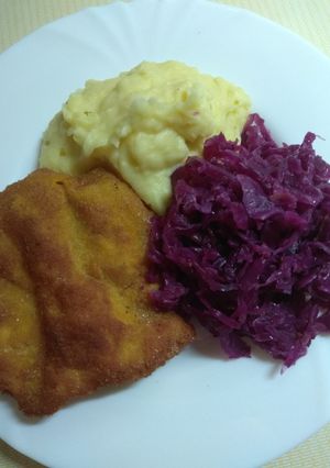 "Döglött" pezsgős párolt lilakáposzta recept fotója