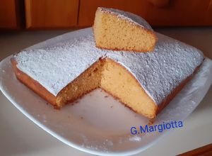 Foto di Torta con polenta, miele e limoncello