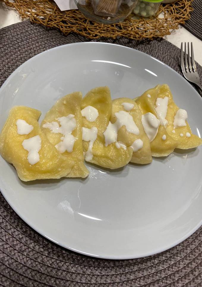 Вареники з вишнями
