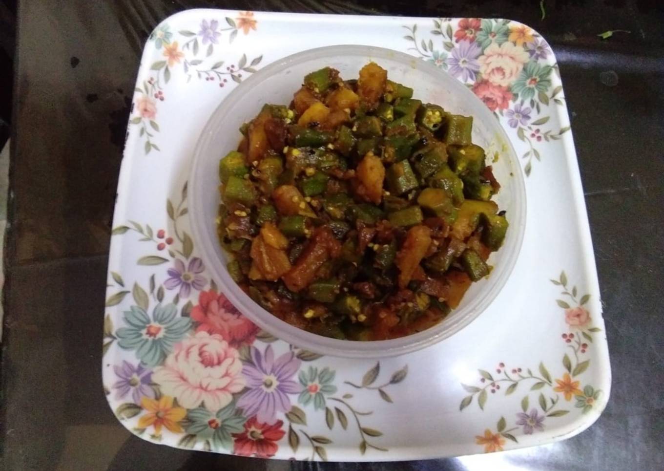 Lady's finger and pumpkin stir fry