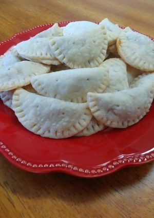 A picture of Meat Pies (easy method!).