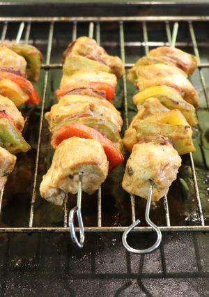 A picture of Indian Style Oven BBQ Chicken | Chicken Tikka Kebab.