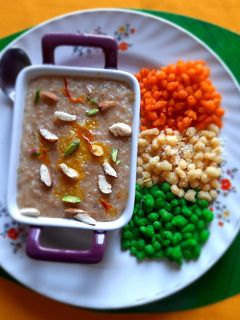 दलिया खीर (daliya kheer recipe in marathi) रेसिपी चे मुख्य फोटो 