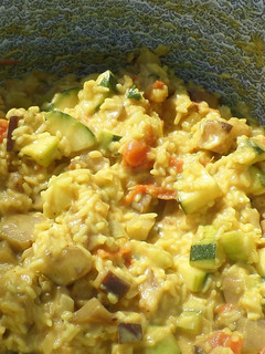 Zöldség curry bográcsban recept fotója