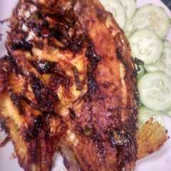 รูปของ Ikan gurame bakar bumbu kicap