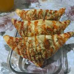A picture of Tuna Corn Pastry.