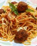 Spaghetti con albóndigas