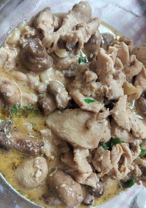 Foto resep Ayam Saus Jamur Rosemary