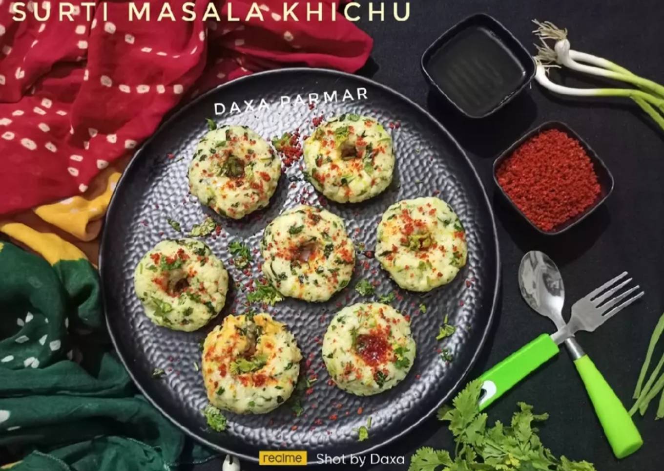 Surti Masala khichu (Gujarati Rice Flour Khichu)