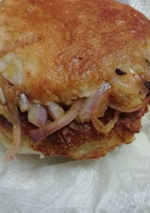 A picture of Homemade burger.