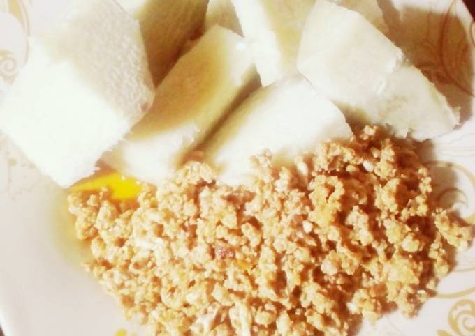 Recipe of Super Quick Homemade Boiled yam &amp; omellete