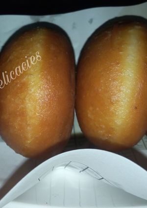 A picture of Ring doughnuts.