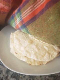 Una foto de Masa de trigo para tacos