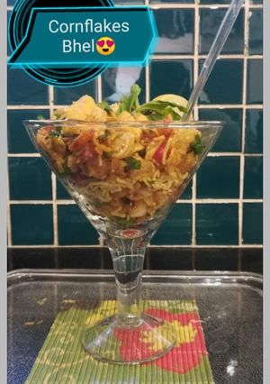 A picture of Cornflakes Bhel.