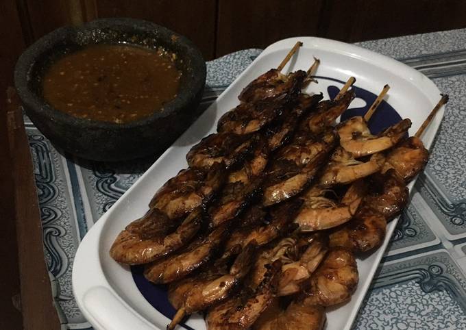 Sate udang bakar saus kacang ala fe