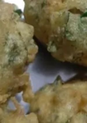 મેથી ના ભજીયા (Methi Bhajiya Recipe In Gujarati) રેસીપી મુખ્ય ફોટો