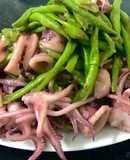 Mực 🦑 Ống Xào Đỗ Đũa