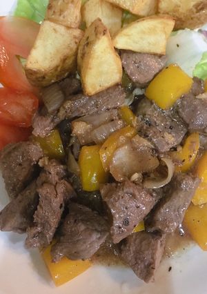 Hình của món Bò lúc lắc mềm tan.
