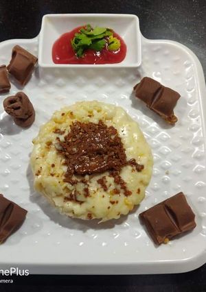 A picture of Chocolate pizza.