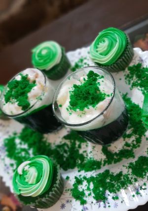 A picture of Green fruity panna cota.