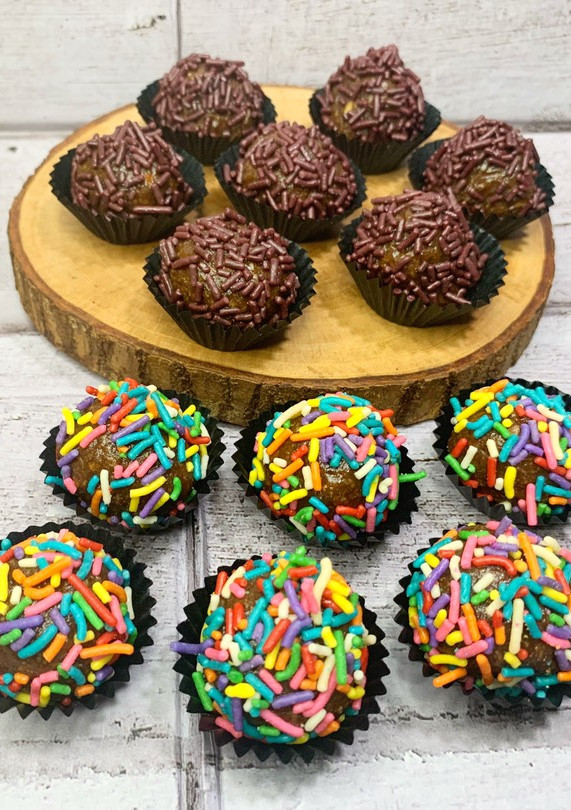 Foto resep Resep kue coklat regal 4 bahan