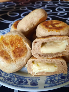 Una foto de Pancitos rellenos de queso