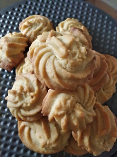 A picture of Eggless cookies.