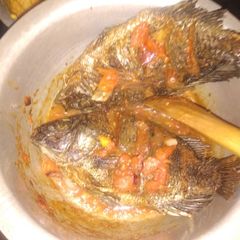 A picture of Wet fry fish.