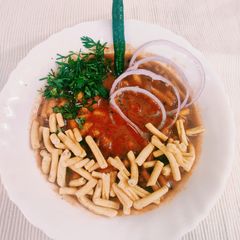 A picture of Sev Tamatar.