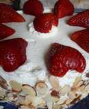 鮮奶油草莓蛋糕