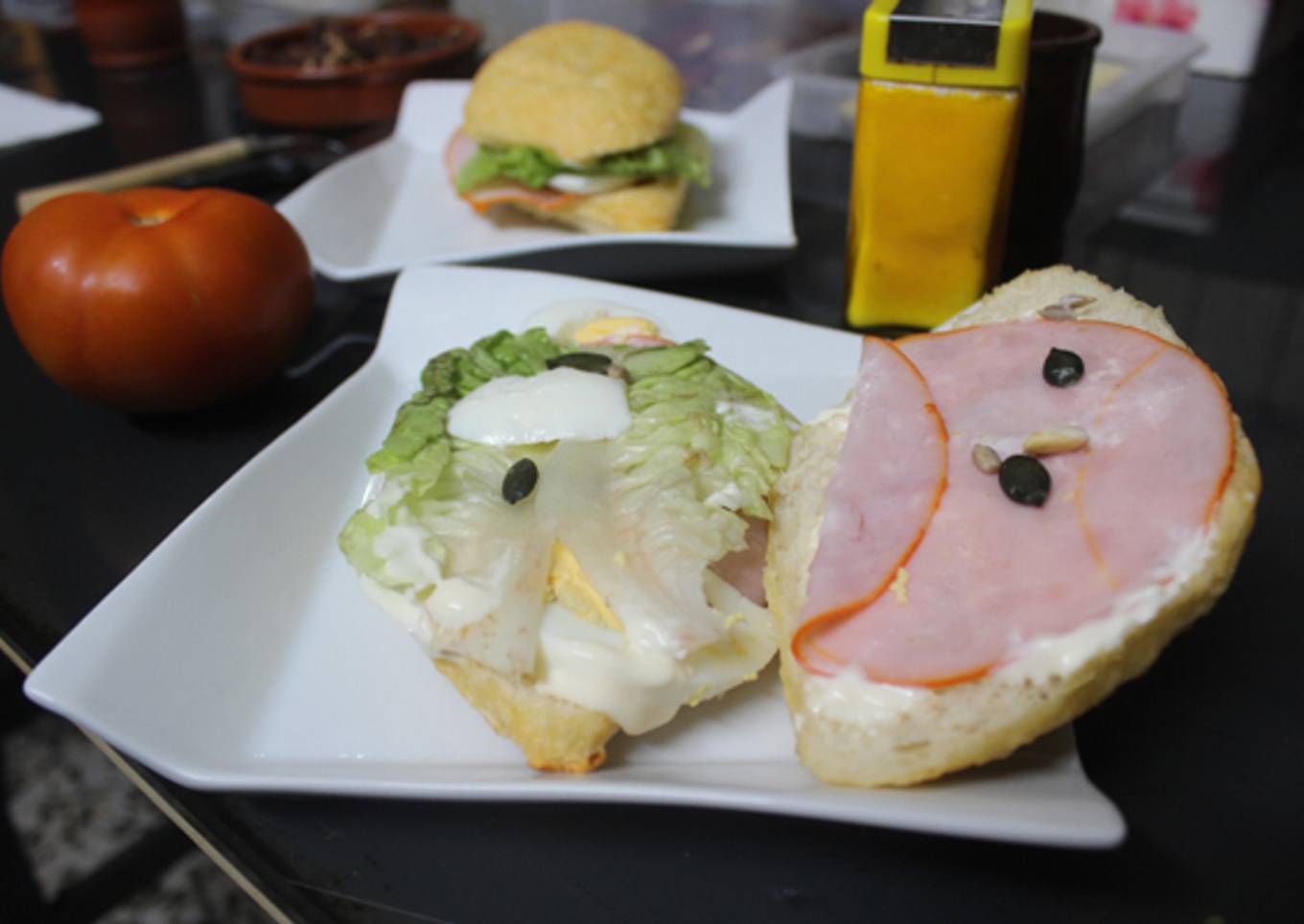 Panecillos de queso con queso fresco y lomo adobado