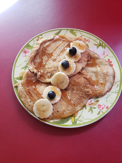 Una foto de Panqueque de avena y plátano...🥞