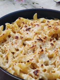 صورة لوصفة معكرونة باللحم والكريمة