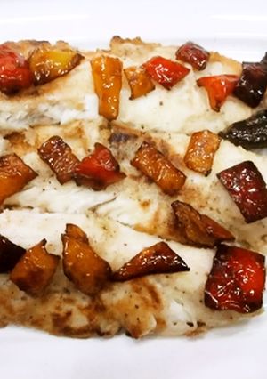 Foto principal de Merluza con pimientos fritos