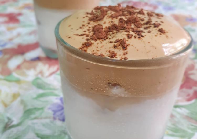 Resep Dalgona Coffee yang Lezat