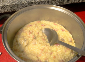 Foto de Risotto de Cogumelos com Bacon (Bimby)