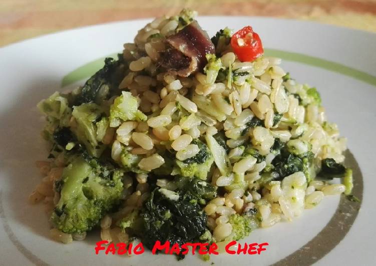 Risotto con Broccoli Neri e Colata di Acciuga