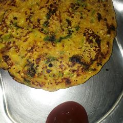 A picture of Besan ka chilla.