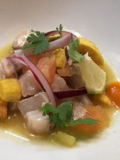 Una foto de Ceviche de dorada