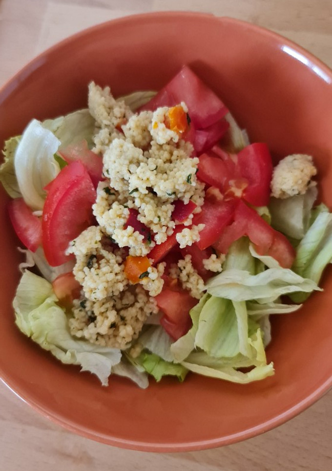 Una foto de Ensalada 🥗 de cuscús