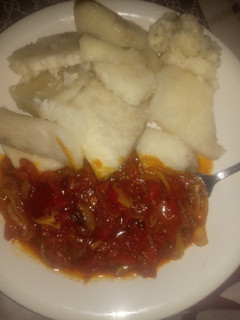 A picture of Yam & sauce.