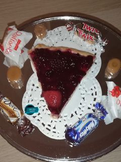 صورة لوصفة تارت الحراير 😋 بالفواكه الحمراء 🍒🍓