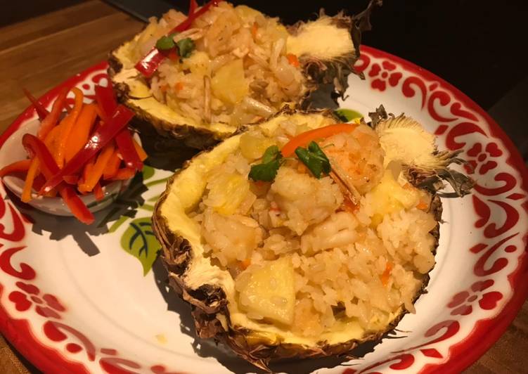 Step-by-Step Guide to Prepare Homemade Thai Pineapple fried rice