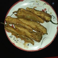 A picture of Hari mirch ke pakore Ramadan special by sunaira younus.